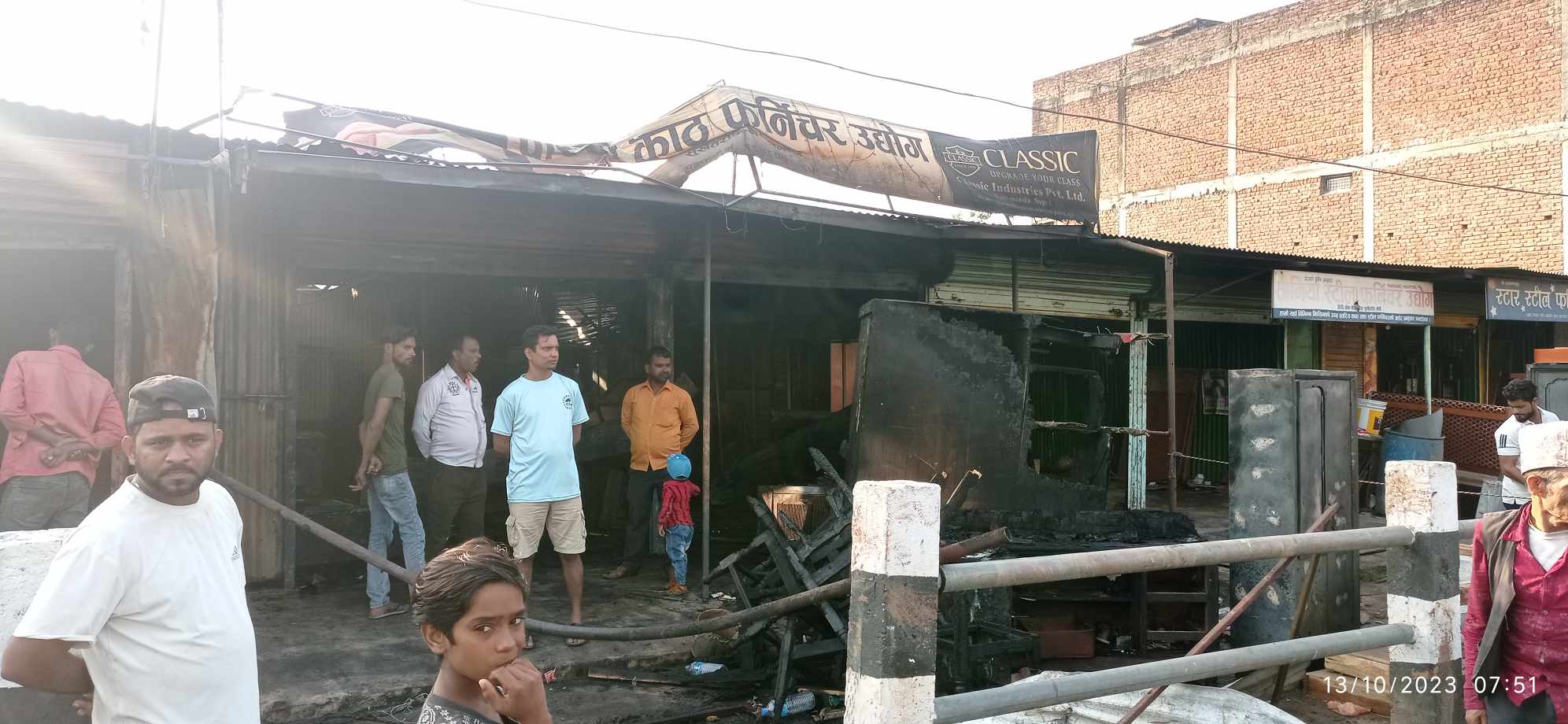 नेपालगञ्जमा भीषण आगलागी, ७ पसल जलेर नष्ट