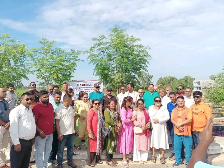 ४१ औं वीपी स्मृति दिवसमा नेपालगन्जको कान्तीतालमा वृक्षारोपण