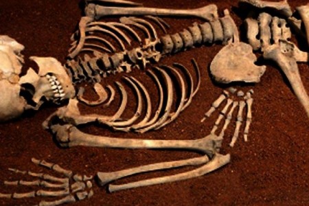 सगरमाथा क्षेत्रमा मानव कंकाल फेला