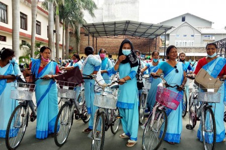 १६८ जना महिला स्वास्थ्य स्वयंसेविकालाई साइकल वितरण