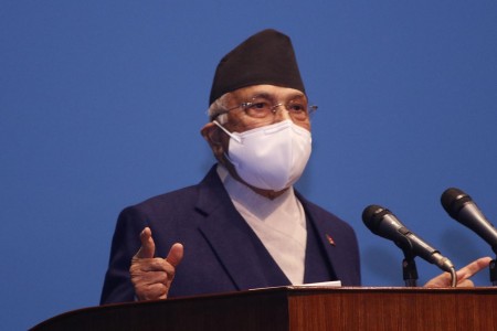 प्रधानमन्त्री ओली पदमुक्त, विश्वासको मत पाएनन्