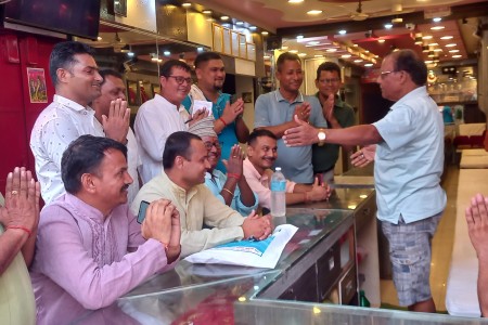 नेपालगन्ज उद्योग बाणिज्य संघ निर्वाचन: रौनियारको पक्षमा खुल्दै मतदाता