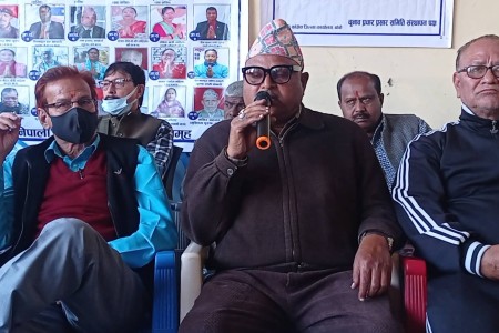 केन्द्रिय सदस्य मैकुलालको घोषणा-सुरेन्द्रजी नै संस्थापनको आधिकारिक उम्मेदवार हो