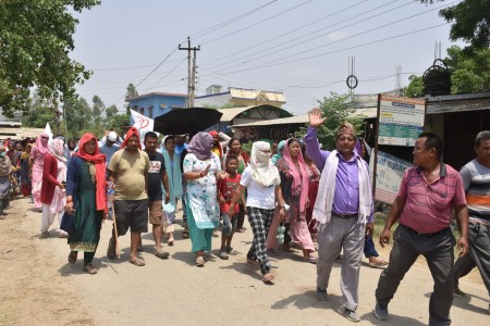 खजुरामा गठबन्धनको शक्ति प्रदर्शनसहितको घरदैलो