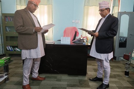 डुडुवा र खजुराका अध्यक्षलाई सपथ ग्रहण गराइयो