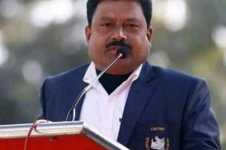 राष्ट्रिय क्रिकेट टोलीका पूर्व कप्तान एलबी क्षेत्री राष्ट्रिय खेलकुद परिषदको सदस्य मनोनित