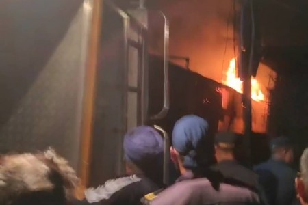 नेपालगञ्ज विपी चोक नजिकै आगलागी, दुई पसल जले