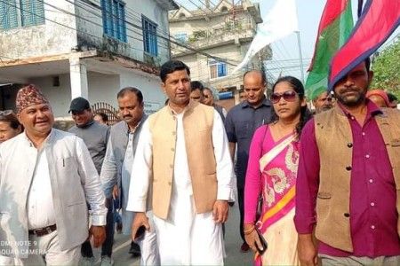 इश्तियाकद्वारा विकासको वाचा