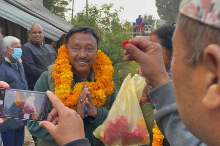 किशोर उमेरमै राजनीतिमा होमिएका दीपक ‘विकासका संवाहक’