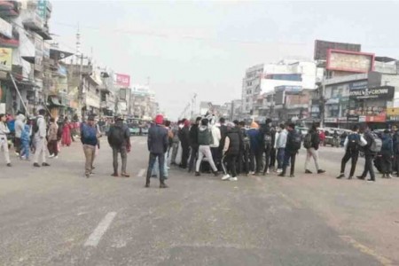 नेपालगञ्ज-कोहलपुर सडकखण्ड अबरुद्ध