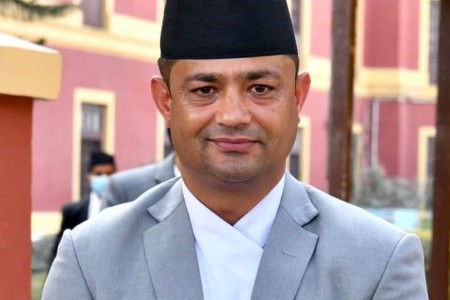 दादुराको अवस्था बुझ्न स्वास्थ्य मन्त्री गिरी नेपालगन्ज आउँदै