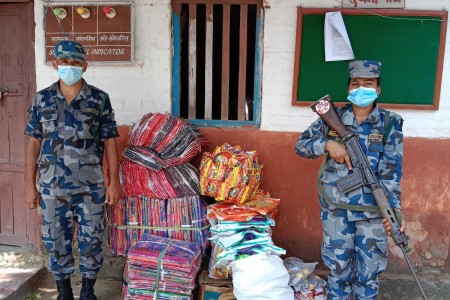 जमुनाहा बिओपीद्वारा नेपालगन्जबाट ठूलो परिमाणमा अवैध सामग्री बरामद