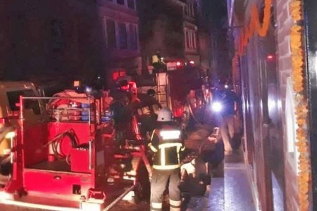 तिहारमा बालिएको दियोले आगलागी, एकै घरका ४ जनाको मृत्यु