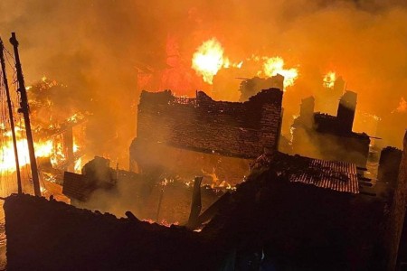 मुगुको गमगढी बजारमा भीषण आगलागी,१ अर्ब बढीको क्षति