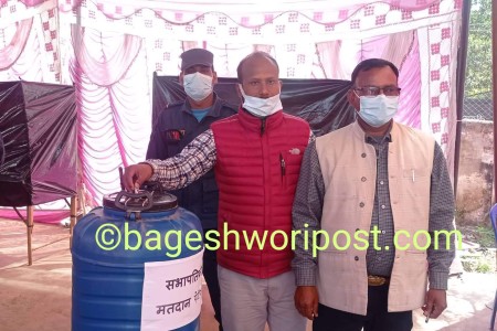 कांग्रेस बाँके अधिबेशन:मतदान सुरु भएको २ घन्टामा ३९० मत खस्यो
