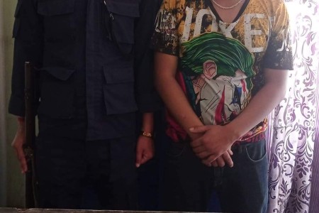 जमुनाह नाकाबाट ८ सय क्याप्सुल लागू औषधसहित एक जना पक्राउ