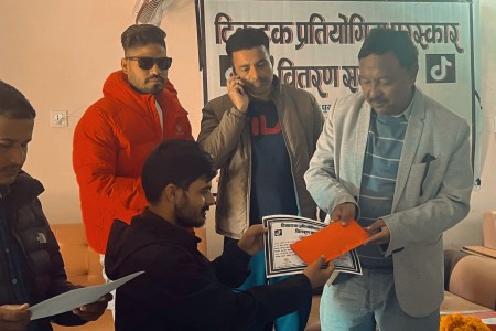 टिकटक प्रतियोगिताका विजेताहरू पुरस्कृत