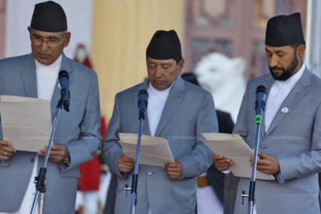 प्रधानमन्त्री प्रचण्डद्वारा आठ सदस्यीय मन्त्रीपरिषद गठन