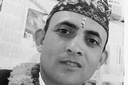 बुवाको मुख हेर्ने दिनको शुभकामना दिएको केहीबेरमै बुवाको निधन हुँदा