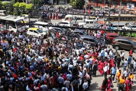 शिक्षकहरुको आन्दोलन फिर्ता