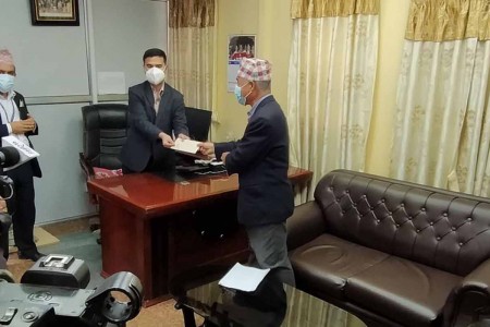 माओवादीले फिर्ता लियो सरकारलाई दिएको समर्थन [पत्रसहित]