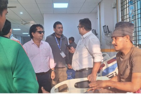 भेरी अस्पतालमा भूकम्पका घाइते र कुरुवाका लागि मनोपरामर्श