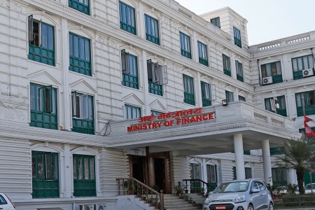 नौ महिनामा नेपाललाई एक खर्ब २६ अर्ब रुपैयाँ अन्तर्राष्ट्रिय आर्थिक सहायता प्रतिवद्धता प्राप्त