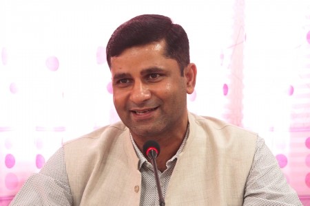 जसपा बाँके क्षेत्र नं. २ का उम्मेदवार मोहम्मद इस्तियाक राईलाई स्पष्टीकरण