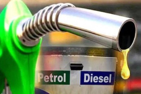 प्रति लिटर १० रुपैयाँँले घट्यो पेट्रोल-डिजलको मूल्य