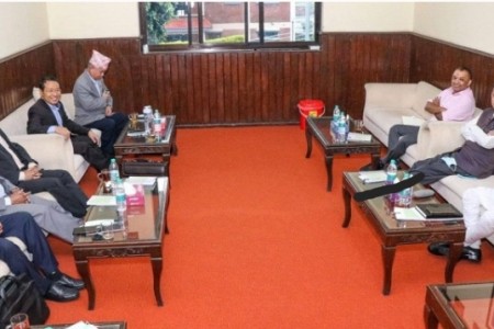 गठबन्धनको सिट बाँडफाँड टुङ्गो लगाउन कार्यदलको बैठक बस्दै