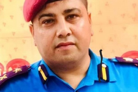 ३५ तोला सुन र २५ लाखसहित बुटवलका डीएसपी केसी प्रहरी नियन्त्रणमा