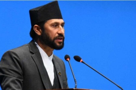रवि लामिछानेका वकिललाई न्यायाधीशको प्रश्न: अमेरिकी नागरिकता नत्याग्दै नेपाली पासपोर्ट कसरी?