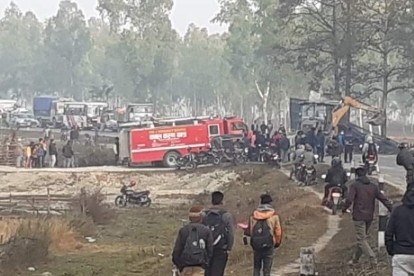 पार्किङ गरिएको ट्रकलाई अर्को ट्रकले ठक्कर दिँदा २ जनाको मृत्यु