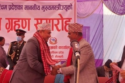 सुदूरपश्चिमका नवनियुक्त मुख्यमन्त्री शाहले लिए सपथ, प्रकाश र नरेश मन्त्री नियुक्त