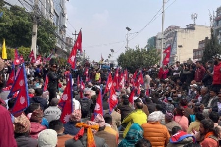 हिन्दु राष्ट्र माग गर्दै दुर्गा प्रसाईंको नेतृत्वमा काठमाडौंमा प्रदर्शन