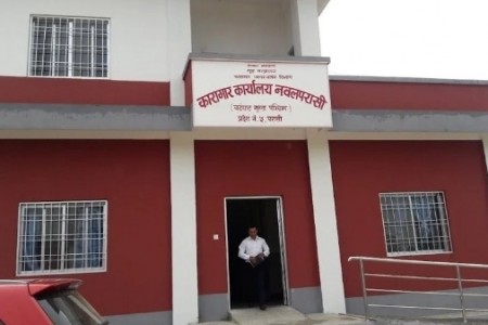 कारागारमा कैदीबन्दीको कोचाकोचले सरुवा रोगको डर
