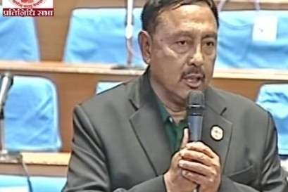 तुलसीपुर एयरपोर्टको बिस्तारका साथै कोइलाबास नाका संचालनमा ल्याउन सांसद दीपक गिरीको माग