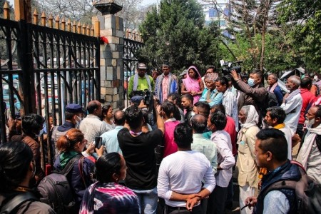 मिटरब्याज पीडितले मागे गृहमन्त्रीको राजीनामा