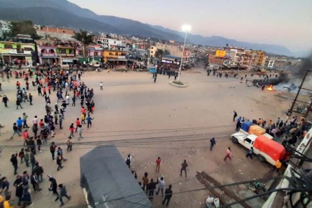 सुर्खेतको वीरेन्द्रनगरमा भोली साँझसम्म कर्फ्यू लगाइयो