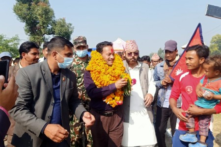 खेलकुद मन्त्री अथक गृहजिल्लामा ब्यस्त, विभिन्न खेल संरचनाको अनुगमन