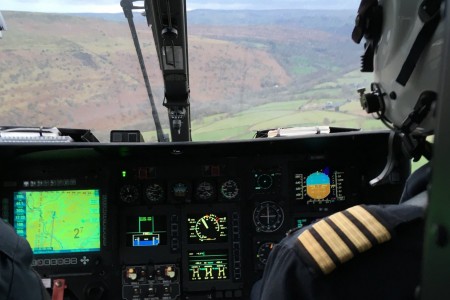 हेलिकप्टरका तीन पाइलट निलम्बनमा