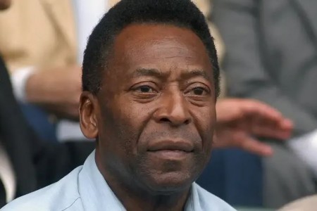 ब्राजिलका महान् फुटबलर पेलेको स्वास्थ्य अवस्था गम्भीर