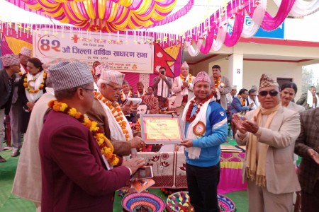 रेडक्रस बाँकेको ४२औं जिल्ला सभा सम्पन्न