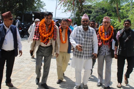 वित्त आयोगका अध्यक्ष पौडैल नेतृत्वको टोली देशकै उत्कृष्ट पालिका नरैनापुरमा