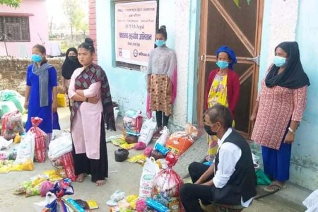 अभियान नेपालले गर्यो बाँकेका बेसहारालाई खाधान्न सहयोग