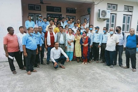 बाँकेका शिक्षक रिले अनशनमा