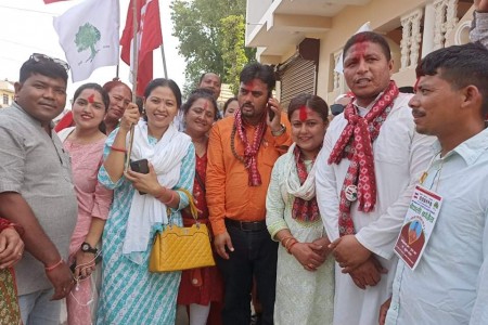 कोहलपुरमा थारु समुदायका मुद्धा कांग्रेस उम्मेदवारको प्राथमिकतामा