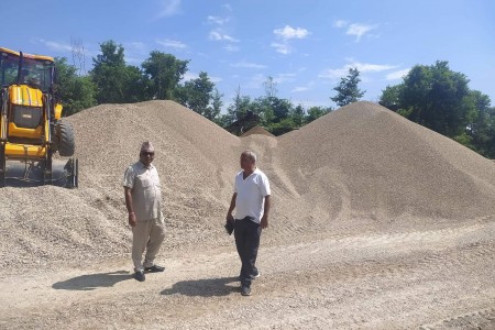 क्रसरहरुलाई कडाइ गरिँदै, प्रमाणिकरण र नविकरणका कागजात माग