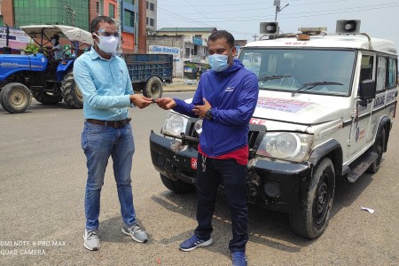 युवा संघ बाँकेले ल्यायो कोरोना संक्रमितका लागि निशुल्क एम्बुलेन्स सेवा