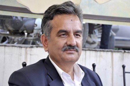 सुरेन्द्र पाण्डेसहित १२ जनालाई स्पष्टीकरण सोध्ने निर्णय